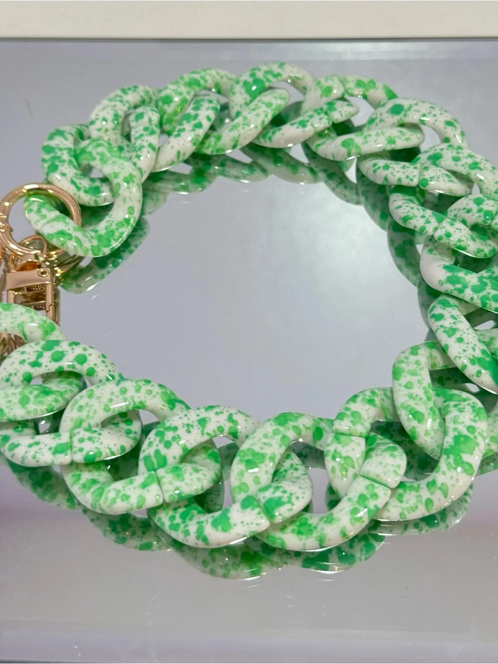 New Acrylic Green Speckled Bag Chain 18 inches